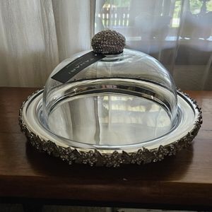 NWT | Tahari Home | Large Floral Rhinestone Cheese Cake Plate with Glass Dome